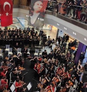 ATSO Güzel Sanatlar Lisesi Orkestra ve Korosu Çanakkale Zaferi Anma Konseri - Antalya Migros AVM